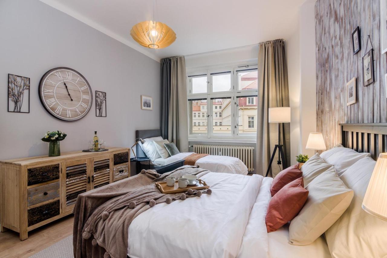 Apt In Prague Charles Bridge 1Km By Michal&Friends Exterior foto