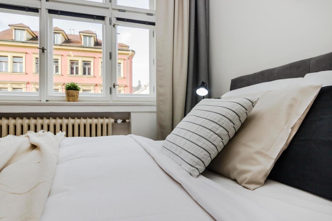 Apt In Prague Charles Bridge 1Km By Michal&Friends Exterior foto